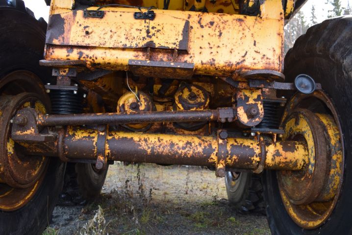 631184-15 Dumper Volvo BM 861