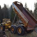 631184-34 Dumper Volvo BM 861