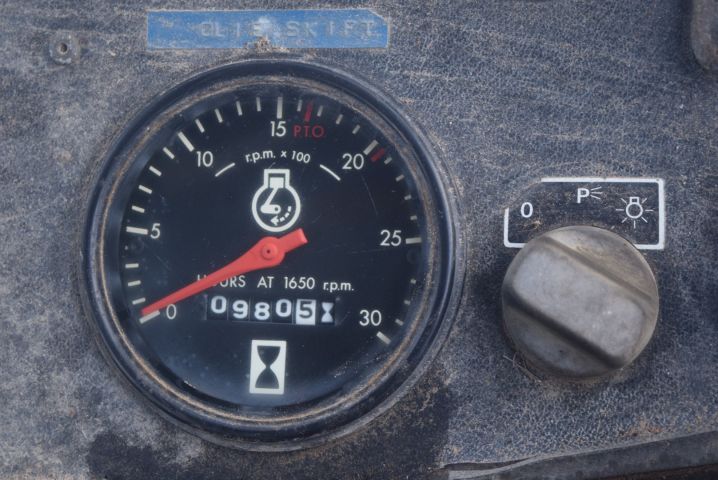 631184-48 Dumper Volvo BM 861