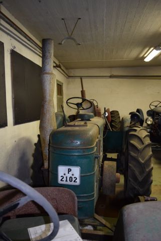 631187-4 Veteran Tractor Field Marshall Series 2 - 1950