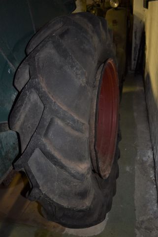 631187-28 Veteran Tractor Field Marshall Series 2 - 1950