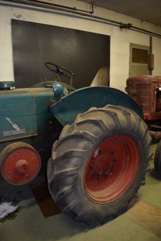 631187-9 Veteran Tractor Field Marshall Series 2 - 1950