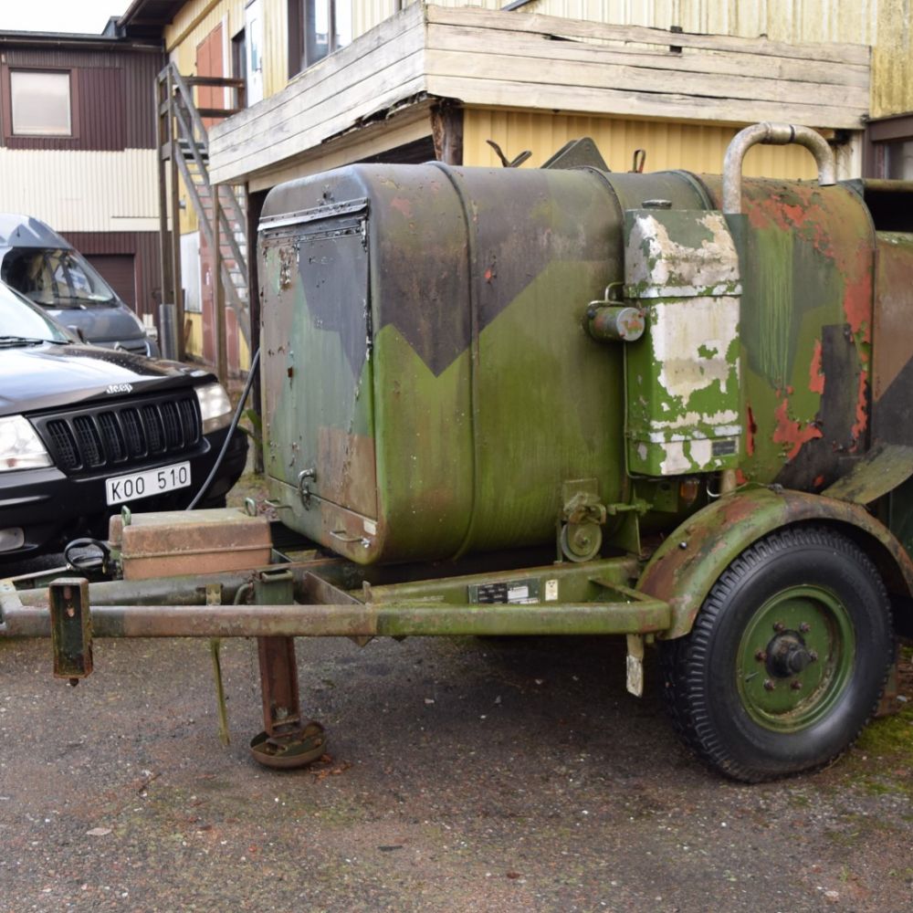 631189-1 Försvarets elverkskärra 15 kVA C MT (125h)