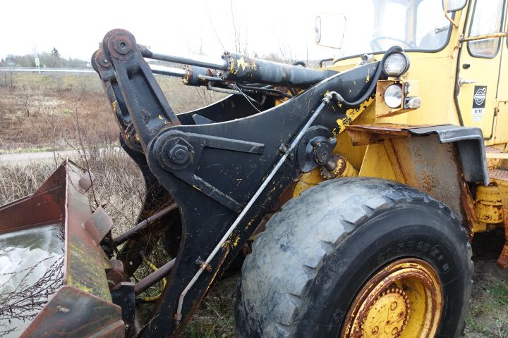 631199-5 Volvo LM 1240