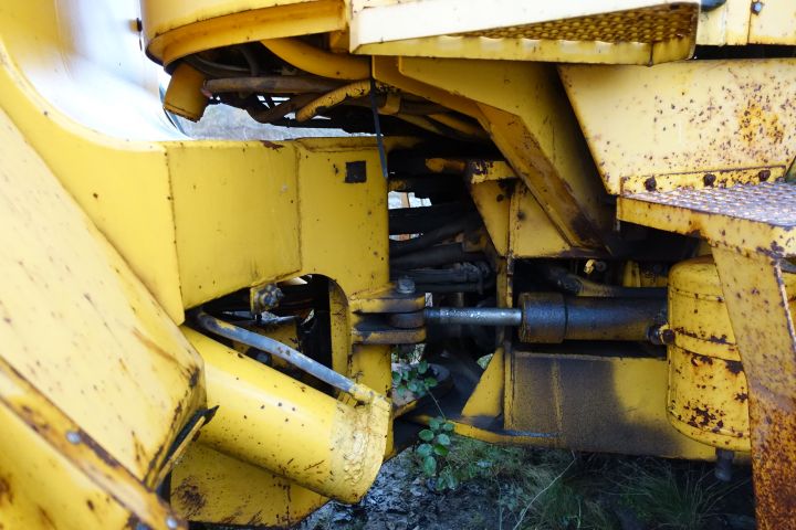 631199-4 Volvo LM 1240