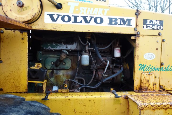 631199-8 Volvo LM 1240