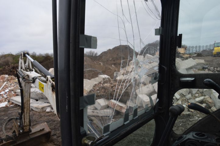 631239-12 Crawler excavator Bobcat 323