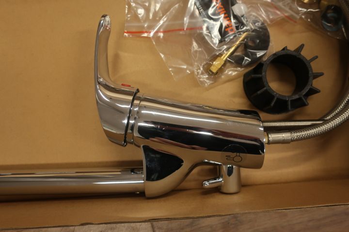 581461-3 Kitchen mixer, Damixa Lyra