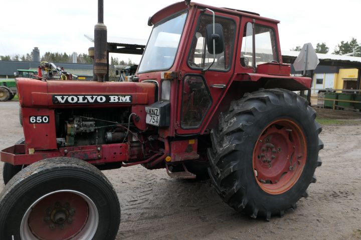 632255-1 Volvo BM650- 1980