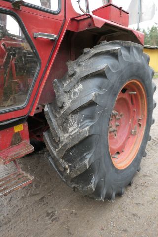 632255-18 Volvo BM650- 1980