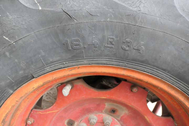 632255-19 Volvo BM650- 1980