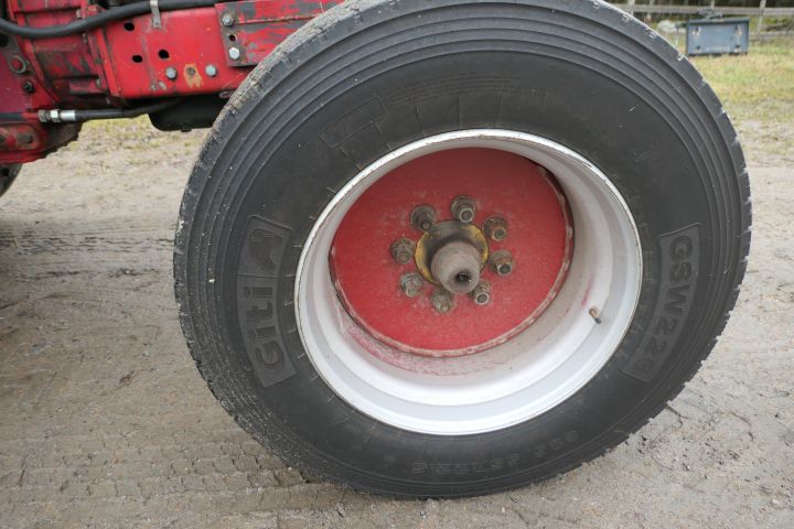 632255-25 Volvo BM650- 1980