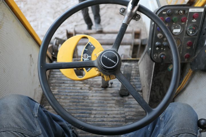 632256-19 Volvo Lm 642 -1984