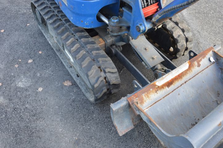 632398-10 Mini excavator SUNWARD SWE 08 -2009 only 268 hours