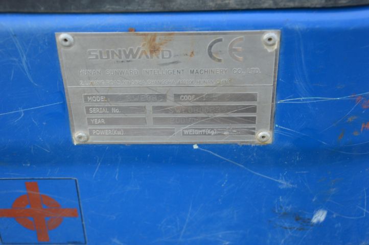 632398-15 Mini excavator SUNWARD SWE 08 -2009 only 268 hours