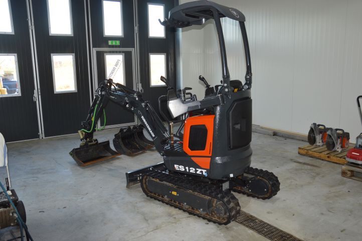 632407-5 Crawler excavator Eurocomach ES 12 ZT (10h) + 3 buckets - 2018