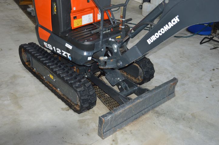 632407-14 Crawler excavator Eurocomach ES 12 ZT (10h) + 3 buckets - 2018