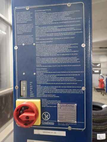 618096-7 Double column lift 3000 kg