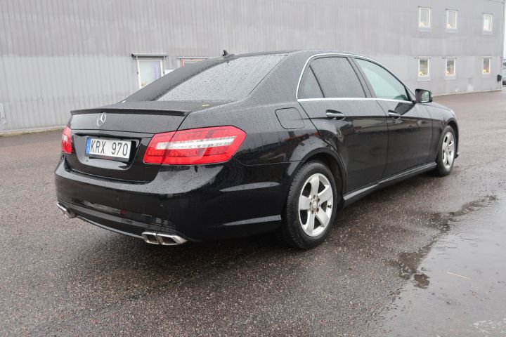 627985-13 Mercedes-Benz E 220 CDI BlueEFFICIENCY 5G-Tronic, 170hp, AMG package - 2010