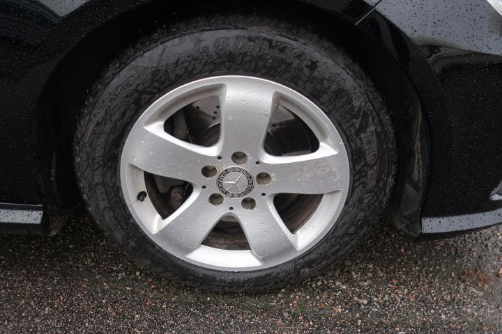 627985-22 Mercedes-Benz E 220 CDI BlueEFFICIENCY 5G-Tronic, 170hp, AMG package - 2010