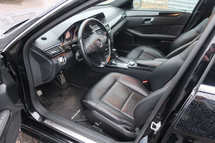 627985-34 Mercedes-Benz E 220 CDI BlueEFFICIENCY 5G-Tronic, 170hp, AMG package - 2010