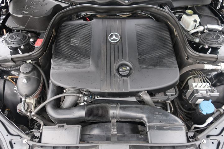 627985-62 Mercedes-Benz E 220 CDI BlueEFFICIENCY 5G-Tronic, 170hp, AMG package - 2010
