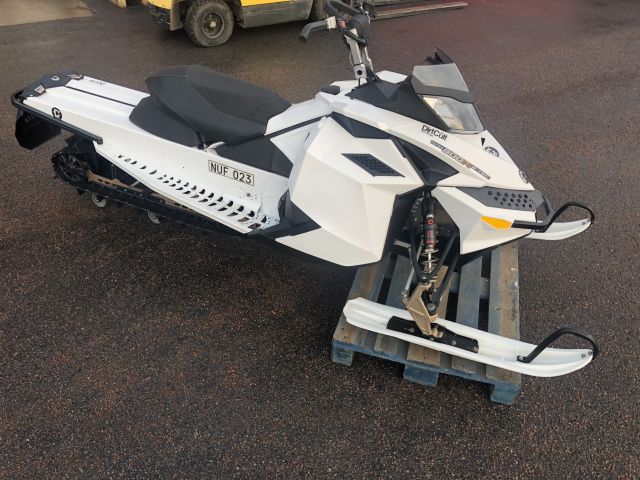 631065-4 Snowmobile - Ski-Doo Freeride 800 E-Tec 146" -12