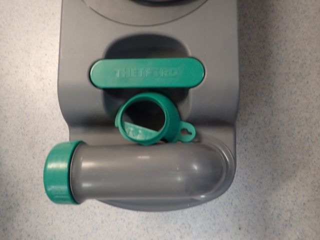 617890-2 Latrin container cartridge Thetford SC-400