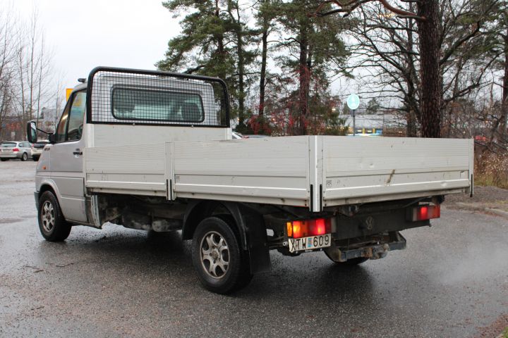 633586-5 Volkswagen LT35 -06 Flak Reg.no: XTW609