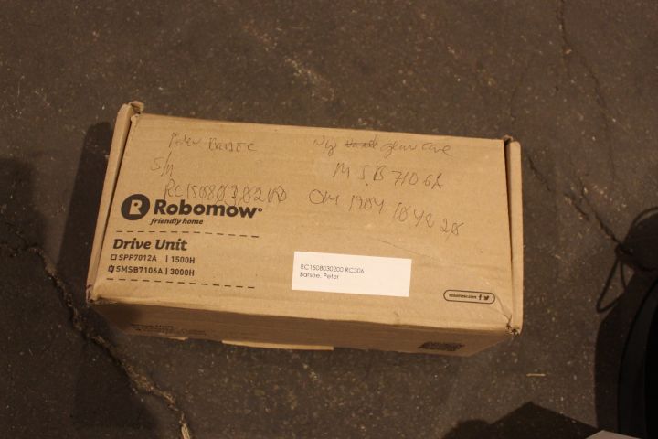 627013-5 Robot mower Robomow RX20 Pro -2017, rep obj