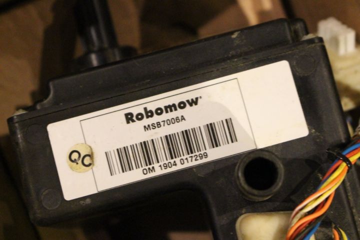 627013-7 Robot mower Robomow RX20 Pro -2017, rep obj