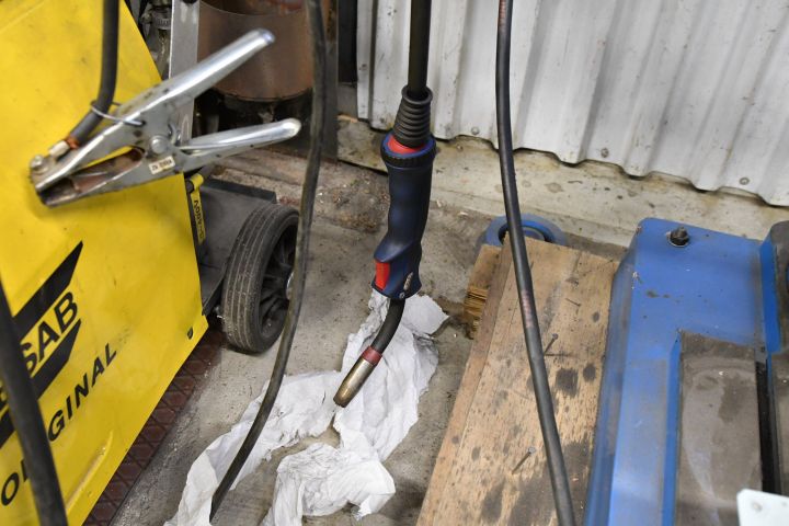 632337-4 Me / Mag weld ESAB LKA 180