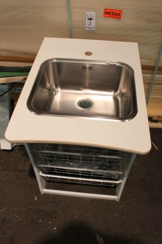 627041-4 Tvättbänk, elektriskt höj och sänkbart skötbord Jeltec, Ny