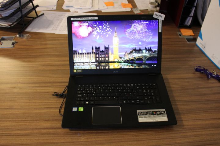 616275-1 Acer Aspire E17 Laptop