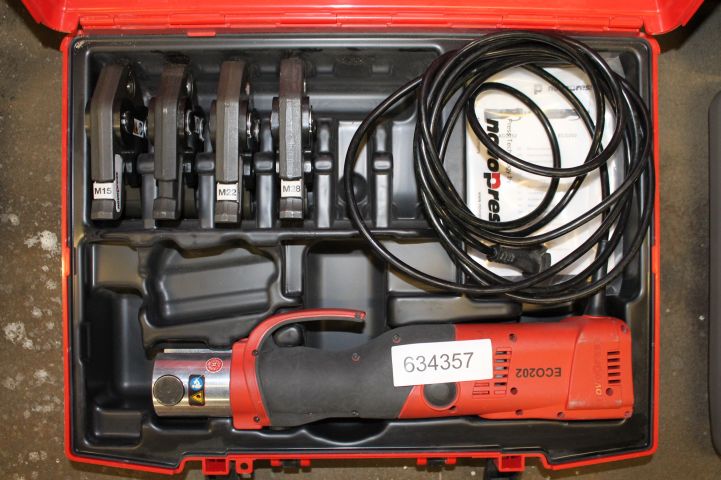 634357-2 Tube press Nova + pressing tool 4 pcs.