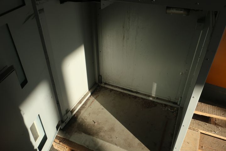 628019-9 Jar compactor / Pawnbroker, Tomra UNO