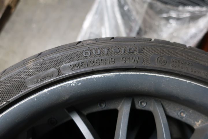 628059-5 3 Alloy wheels OXXO 19 "