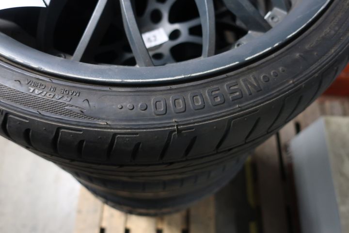628059-6 3 Alloy wheels OXXO 19 "