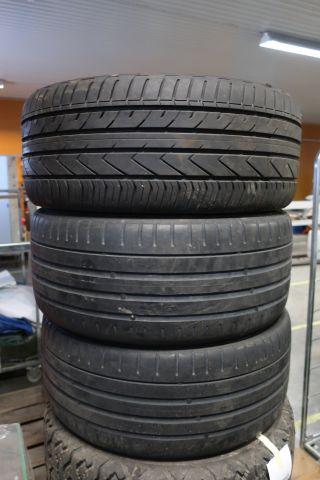 628059-8 3 Alloy wheels OXXO 19 "