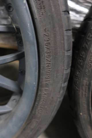 628059-12 3 Alloy wheels OXXO 19 "