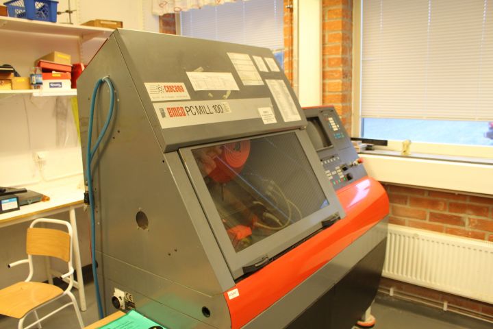 619353-2 CNC Milling Machine Emco PC Mill 100 -97