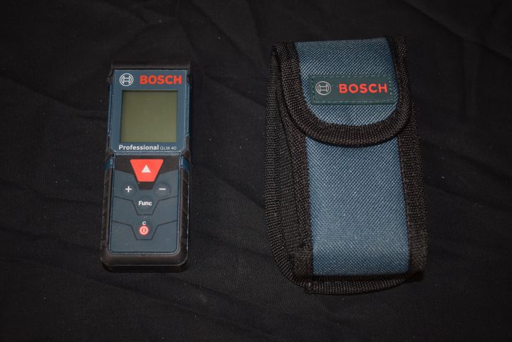 570634-5 1st Laser Meter from Bosch - GLM 40 (New)