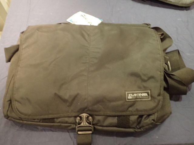 577397-2 2 bags Brand DAKINE