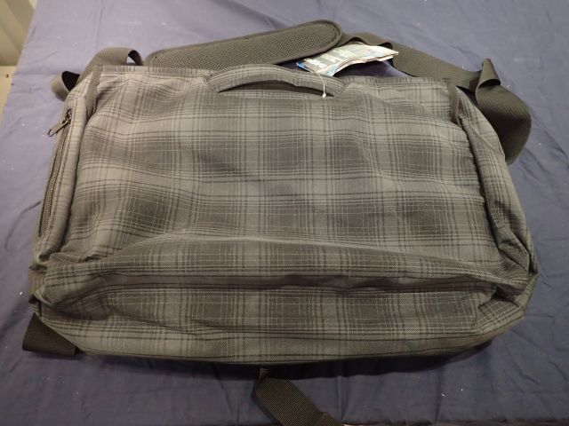 577397-8 2 bags Brand DAKINE