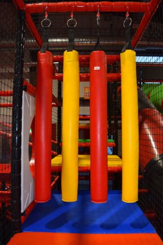 636157-18 Complete play area approx 23 x 10 meters (SPI) - 2019