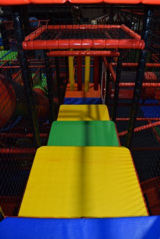 636157-21 Complete play area approx 23 x 10 meters (SPI) - 2019