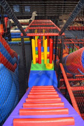 636157-23 Complete play area approx 23 x 10 meters (SPI) - 2019