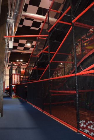 636157-40 Complete play area approx 23 x 10 meters (SPI) - 2019