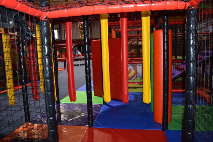 636157-46 Complete play area approx 23 x 10 meters (SPI) - 2019