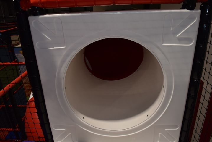 636157-53 Complete play area approx 23 x 10 meters (SPI) - 2019